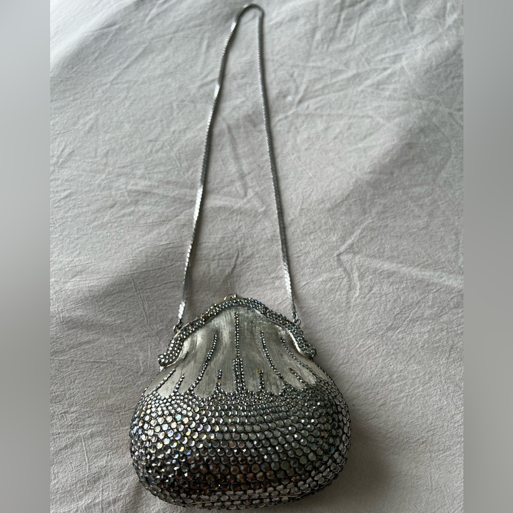 Judith Leiber Chatelaine Swarovski Crystals Minaudiere Clutch